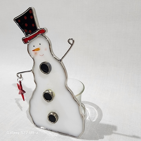 Stained glass snowman with star and candle holder. - Picture 2 of 9
